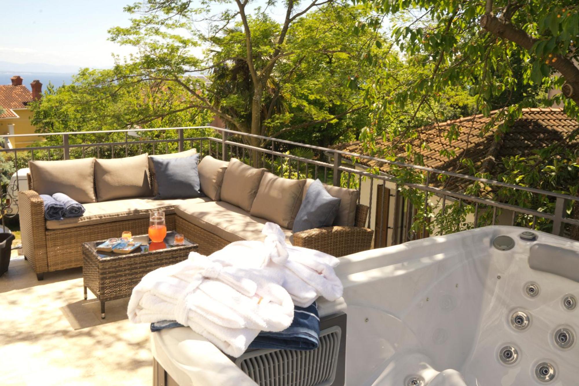 Riviera Blue Apartments With Seaview, Private Whirlpools And Parking Near Opatija Opric Exterior foto